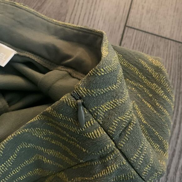 Michael Kors womans mini skirt perfect for summer. NWOT - Picture 7 of 7